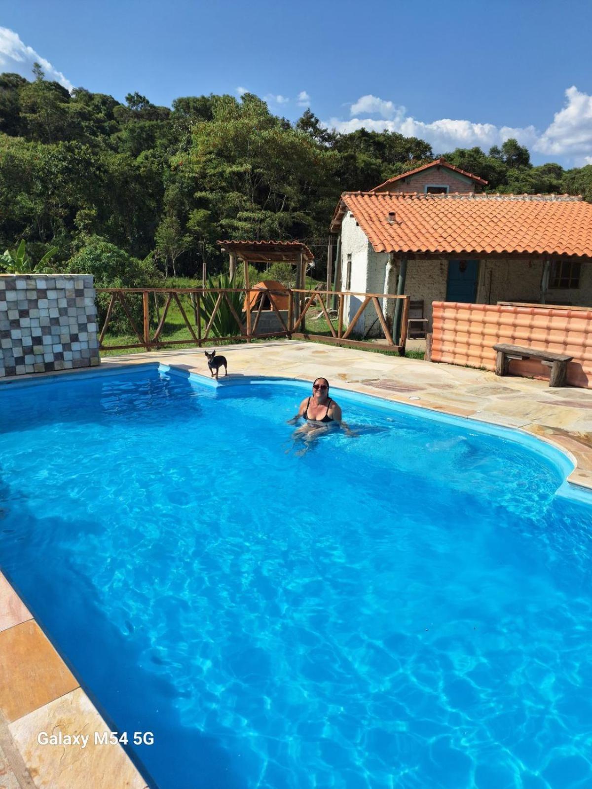 Chales E Camping Taquaral São Tomé das Letras Exterior foto